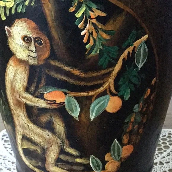 Vintage Sarreid Ltd. ceramic cachepot planter.